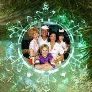 ALICE tv show Snowflake Blinks Lit Holiday Christmas Tree Ornament